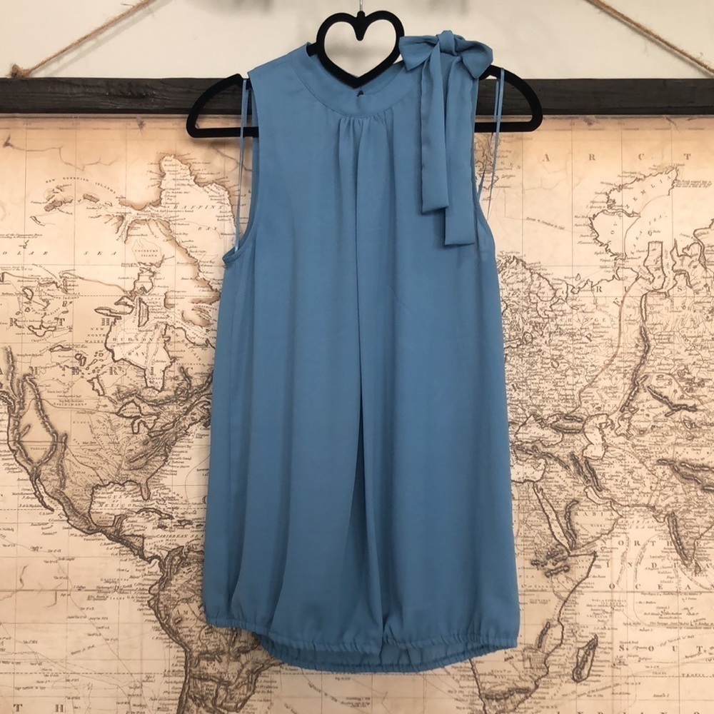Ann Taylor Factory | Bow-Neck Sleeveless Blouse | S | Dusty Blue - Picture 6 of 16